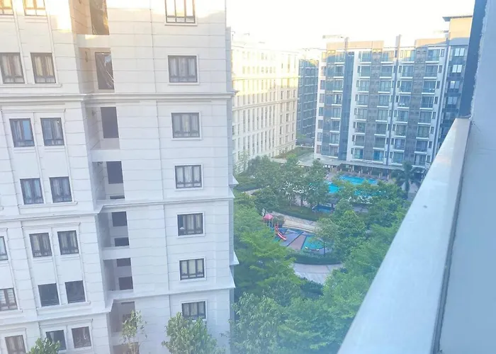 Warm-toned 2 Bed Condotel At Newport Across Naia Terminal 3 Apartamento Manila